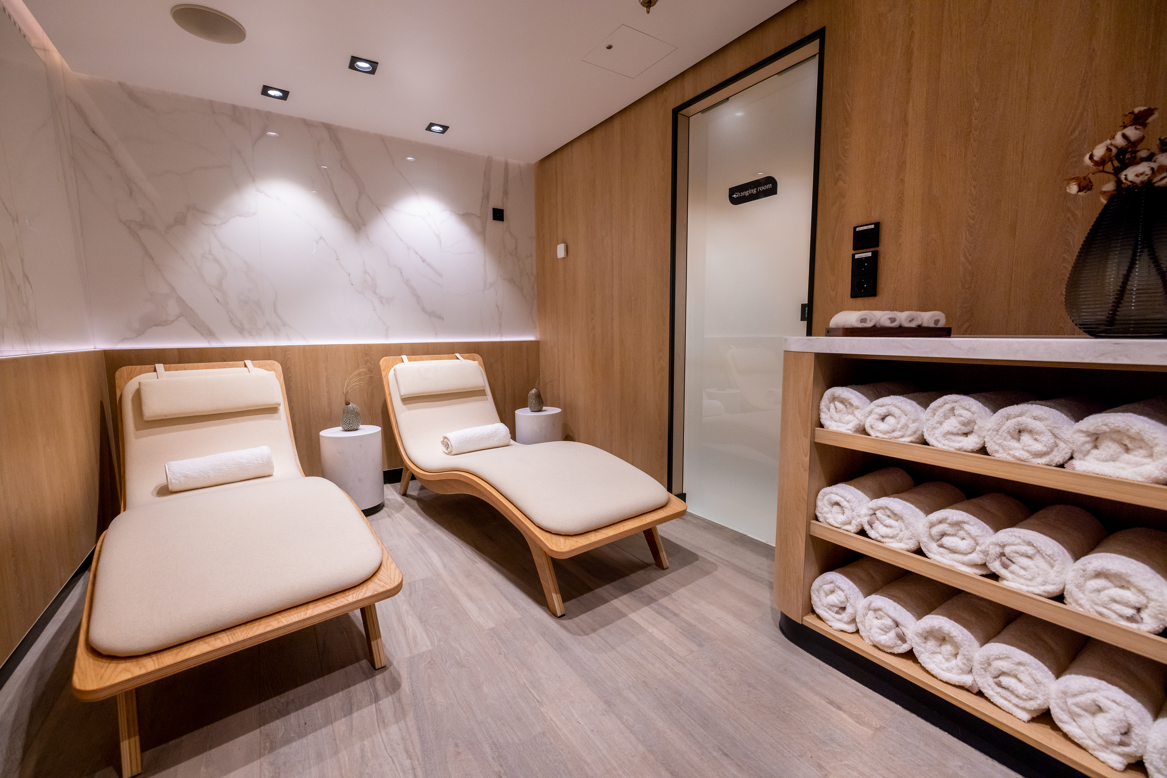Spa on SH Minerva